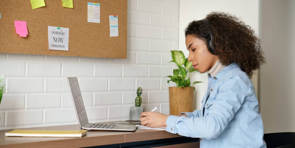 Why Virtual HR Services Are Ideal for Small Businesses