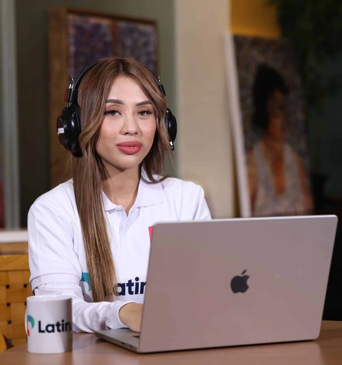 Paralegal vs legal assistant