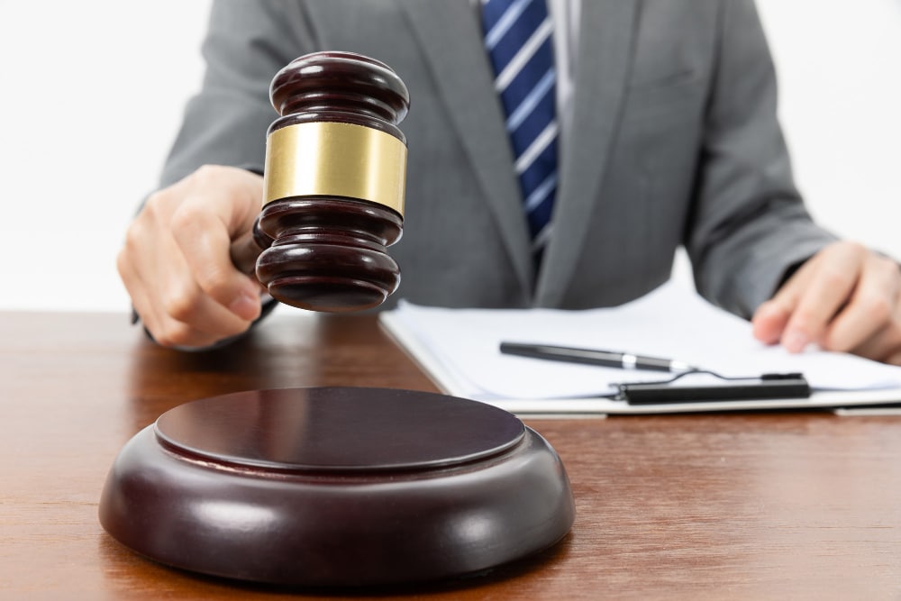 Remote legal intake specialist analyze cases