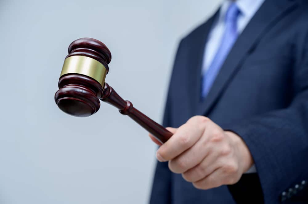 a paralegal virtual assistant gavel