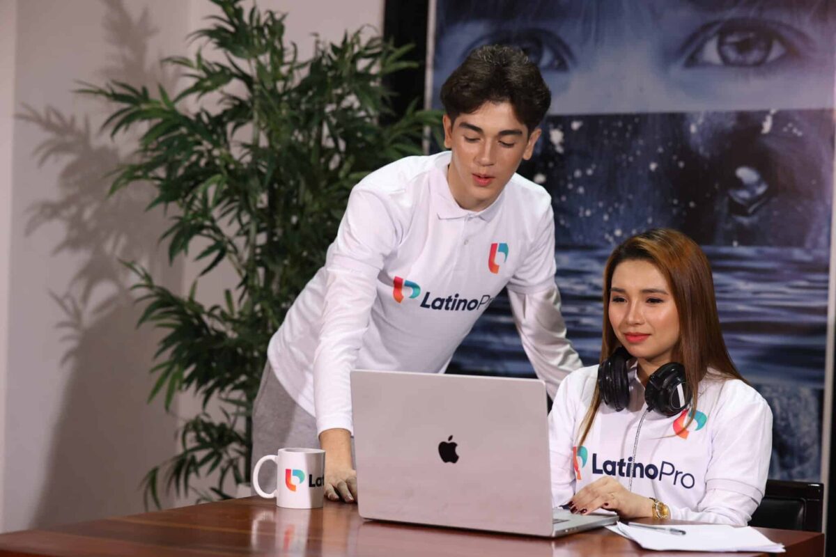 two real estate virtual assistant